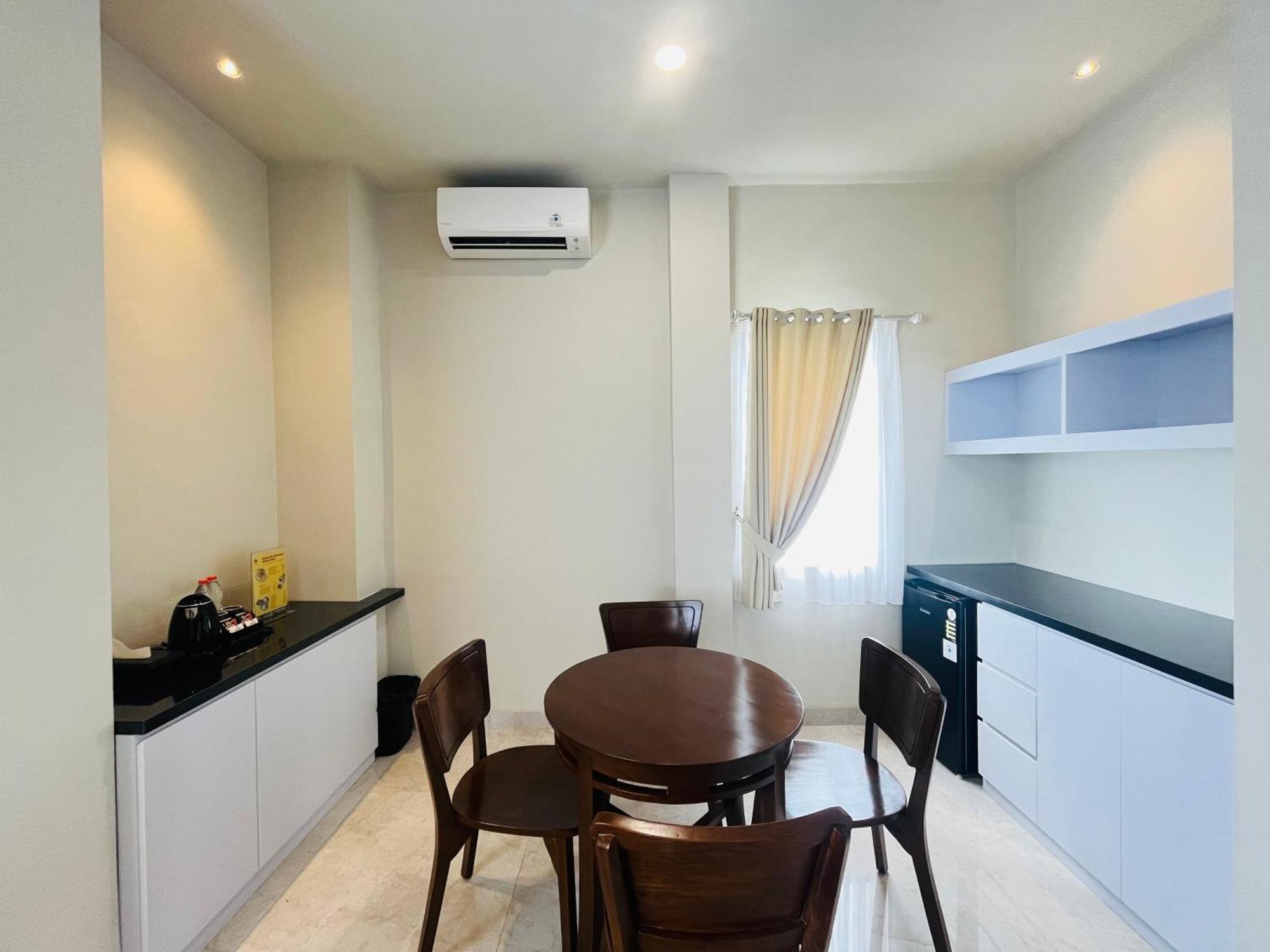 Sans 88 Andalan By Reddoorz 3* Surabaya